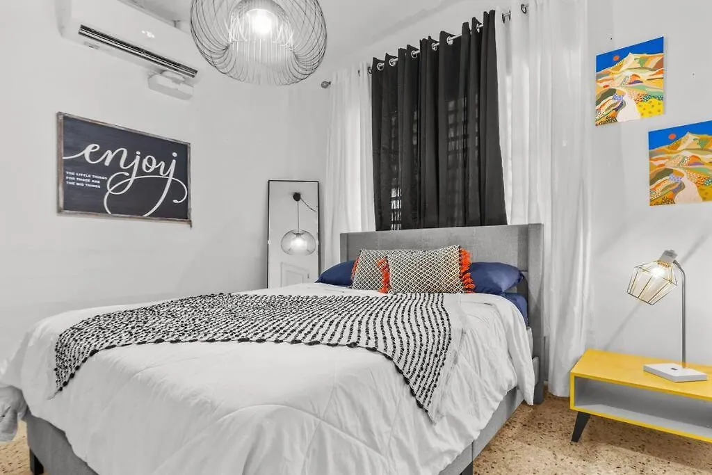 Luxury 4Br For 14-& Jacuzzi 6 Min Beach & Airport San Juan
