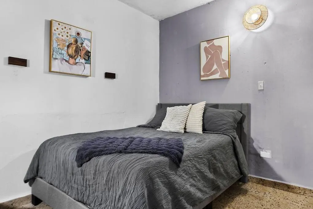 Luxury 4Br For 14-& Jacuzzi 6 Min Beach & Airport San Juan Villa
